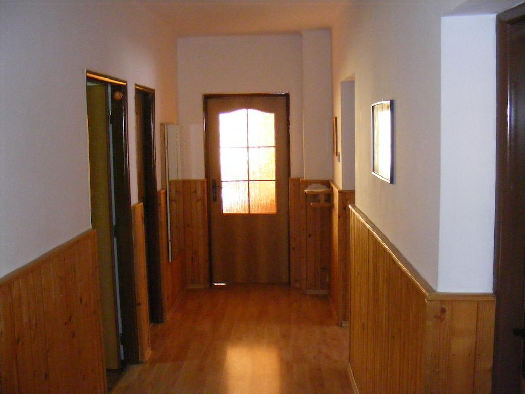 Domino Apartman Korotnok Kültér fotó